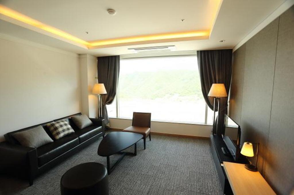 Inje Speedium Hotel & Resort Exterior photo