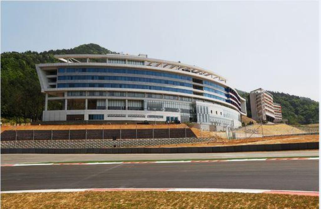 Inje Speedium Hotel & Resort Exterior photo