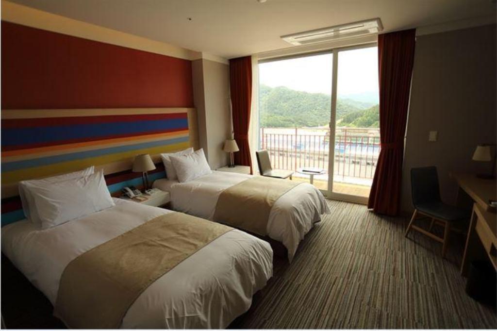 Inje Speedium Hotel & Resort Exterior photo